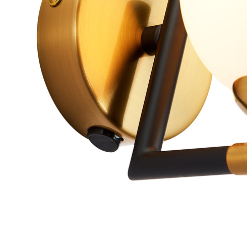 Wall luminaire in Matt Black and Antique Brass LL00012