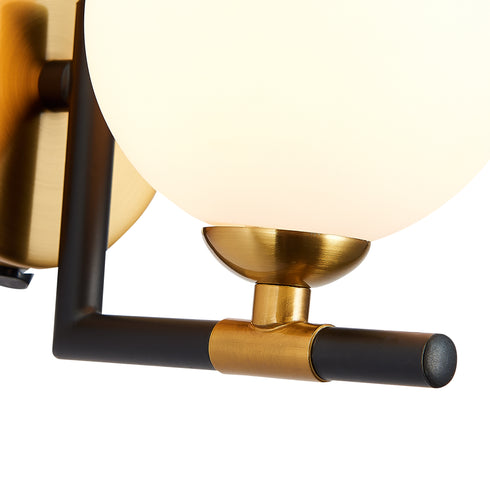 Wall luminaire in Matt Black and Antique Brass LL00012